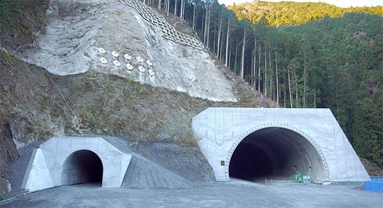 Mikusa tunnel on the Kinki Highway Kise Line